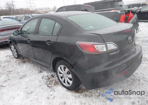 2011 Mazda Mazda3 I Sport из США, поврежденный, VIN JM1BL1UF0B1475472